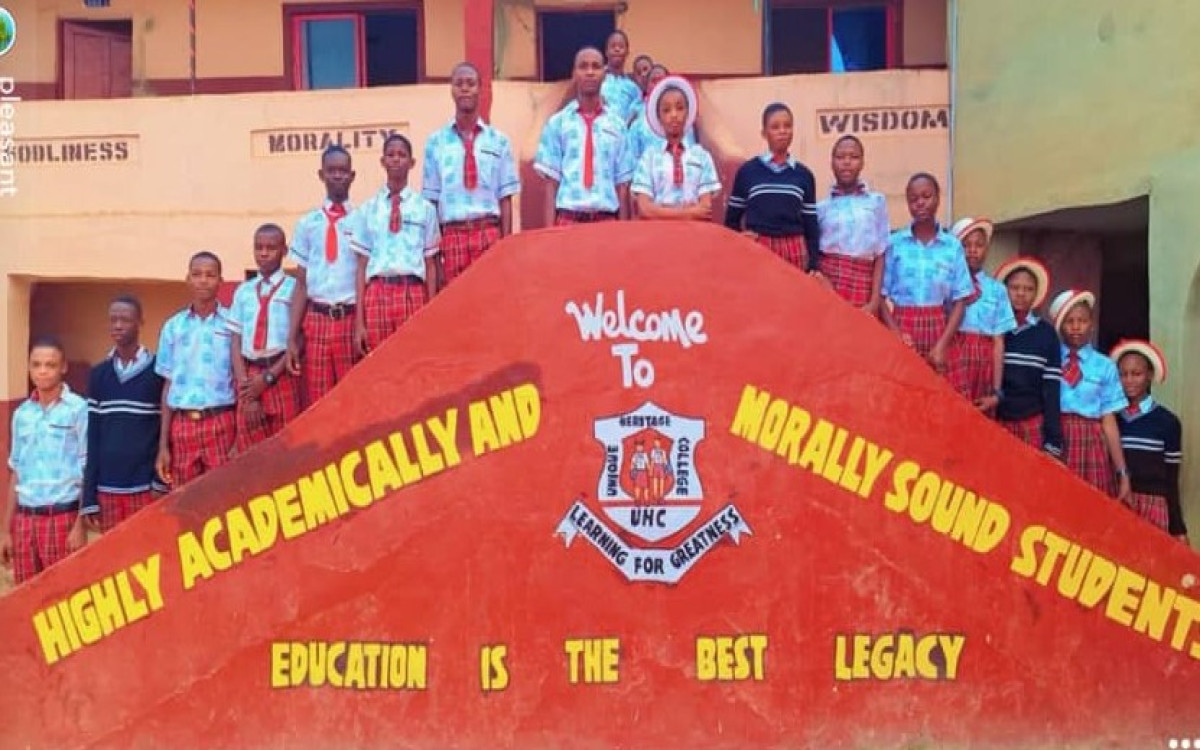 UNIQUE HERITAGE COLLEGE